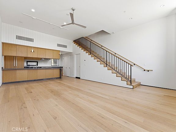 3rd image of 11702 Charnock Rd