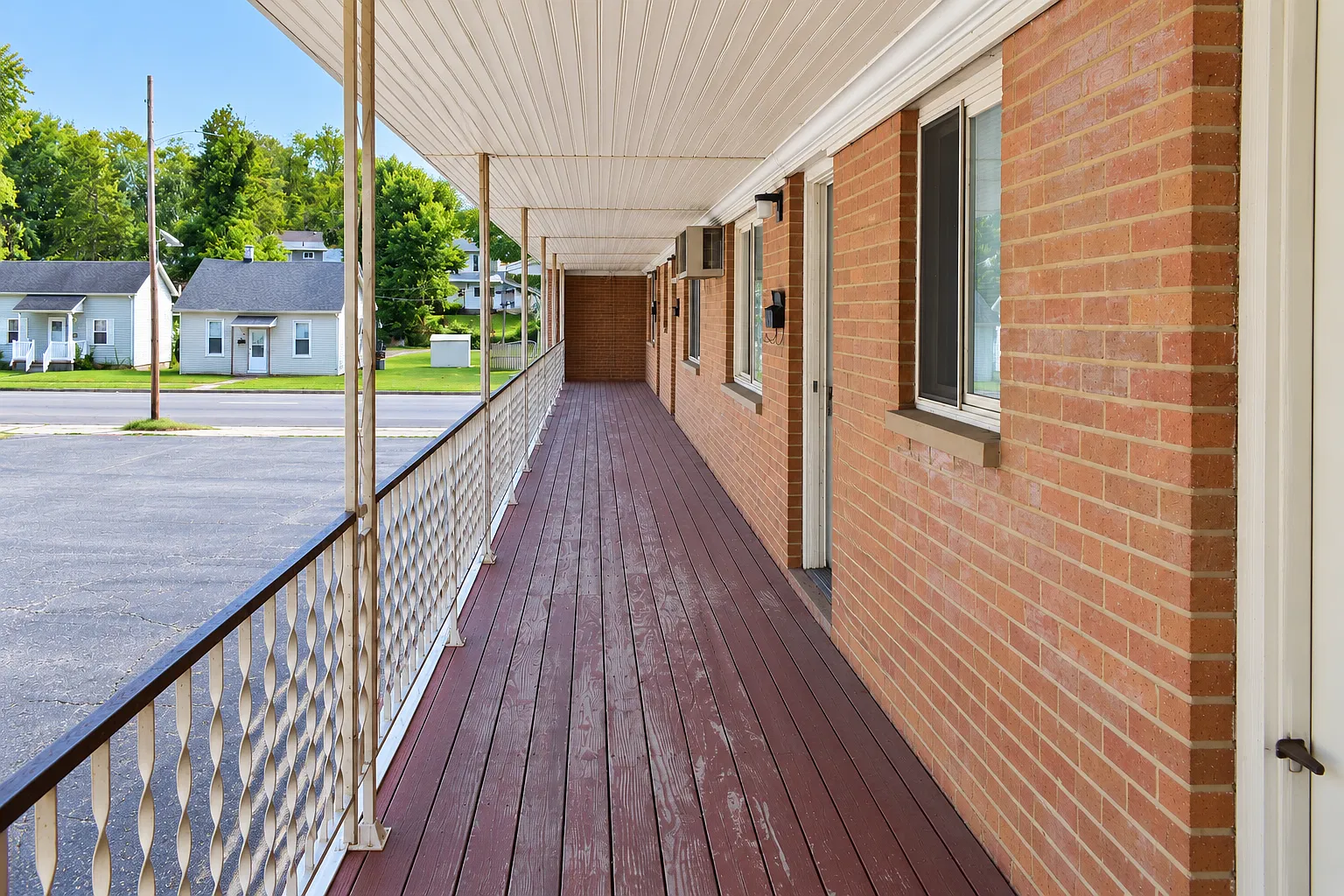 1 bed, 555 sqft, $750 — Photo 2