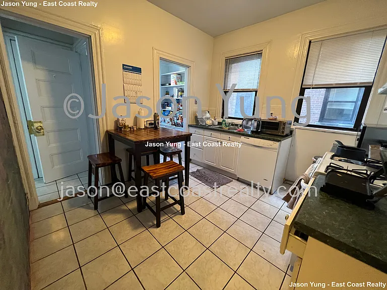 72 Gardner St #C4 — Photo 3