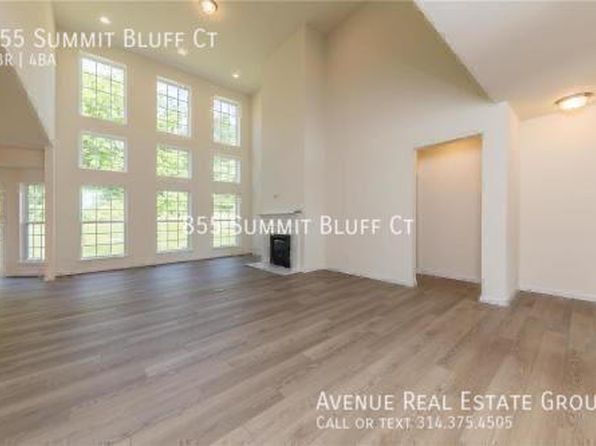 855 Summit Bluff Ct