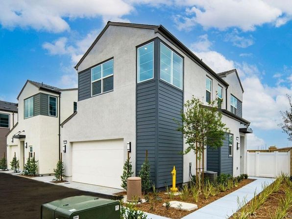 4411 S Fairmount Paseo