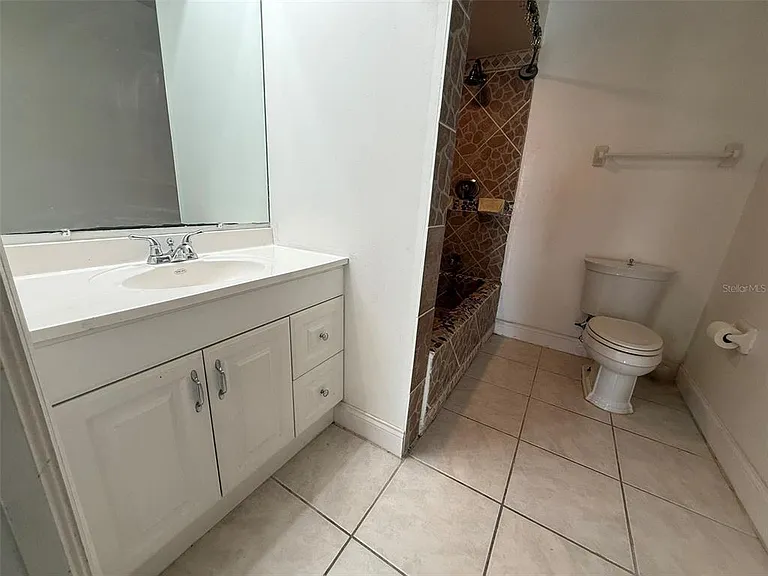 1001 S Wapello St — Photo 30
