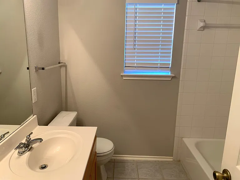 217 Roadrunner Ave — Photo 22