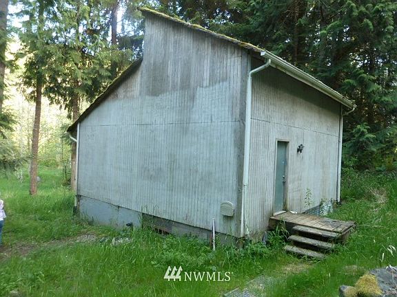 2nd image of 49907 Midway Creek Road E
