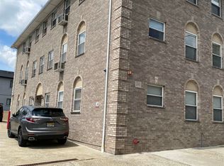 246 Cliff St APT 3, Cliffside Park, NJ 07010