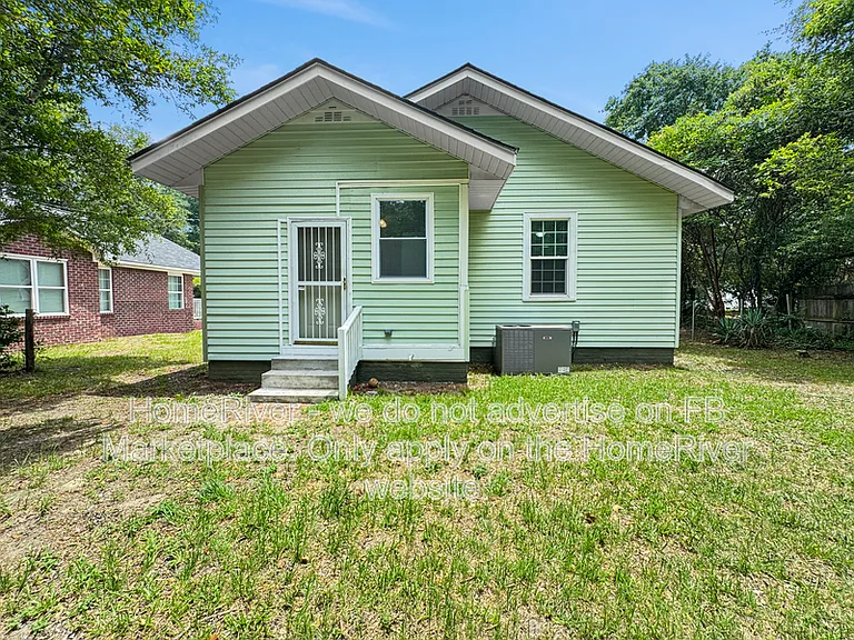 8 Brown St — Photo 16