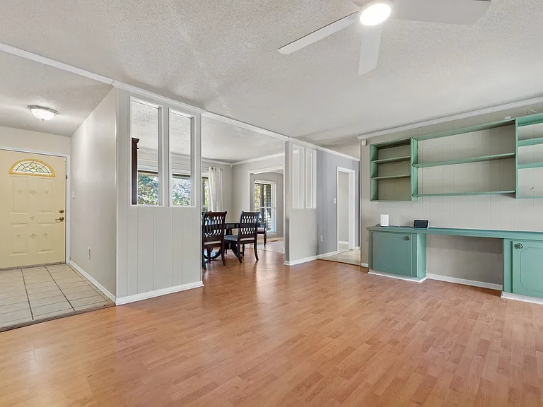 79 Shoshoni Dr — Photo 4