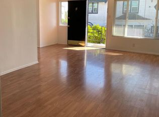 2605 W 16th Pl #4, Los Angeles, CA 90019