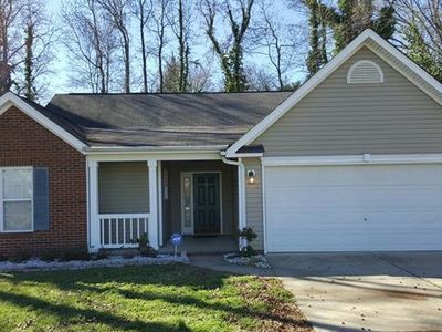 327 McGinn Grove Dr, Charlotte, NC, 28216