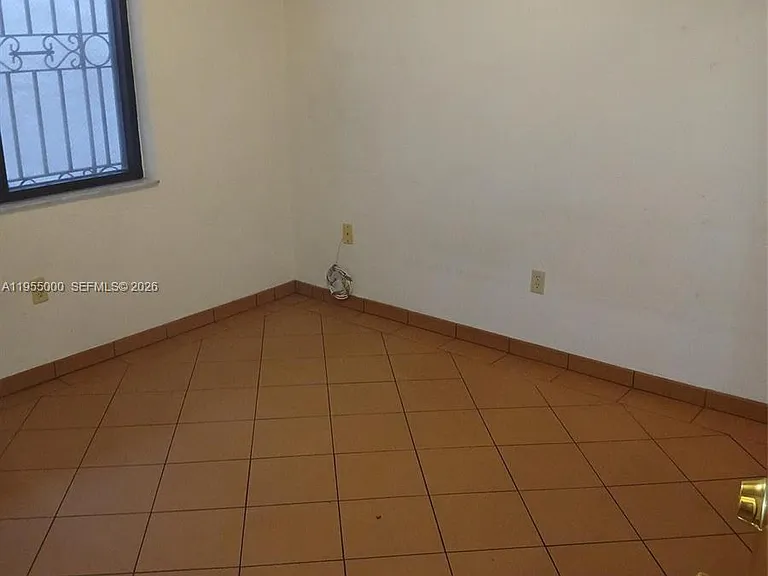 3127 Coral Way #1 — Photo 2