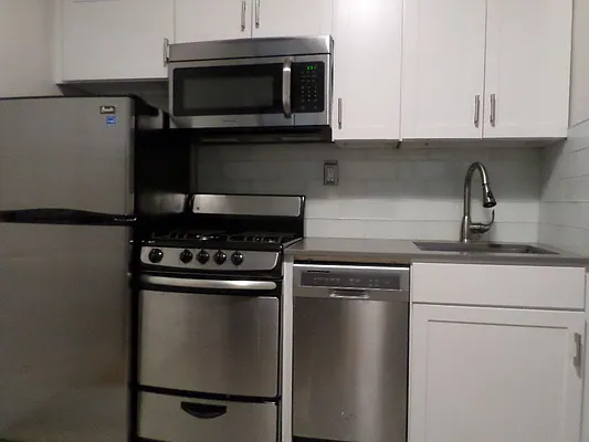 Rented by Keller Williams NYC | media 28