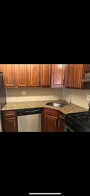Rented by 18 REALTY | media 14
