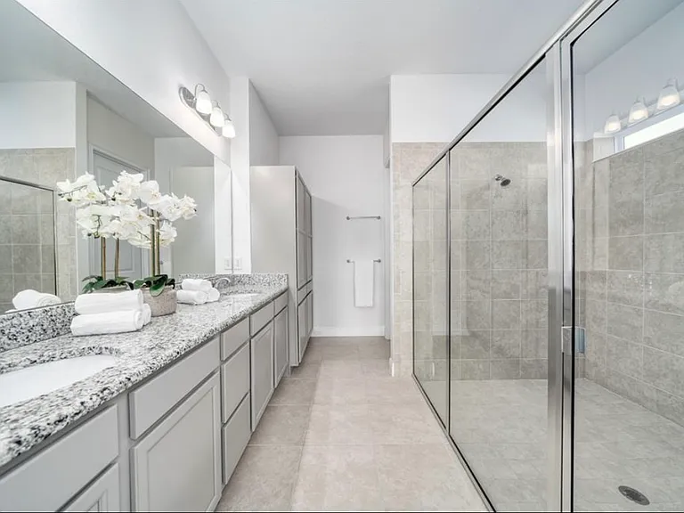 7070 Higgs Aly — Photo 15
