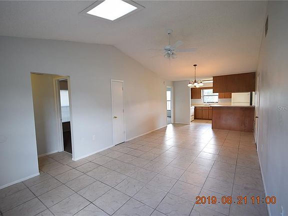 2nd image of 3611 Leanne Ct #3613