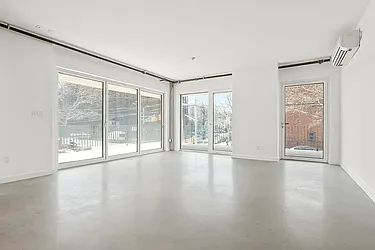 651 New York Avenue, #204
