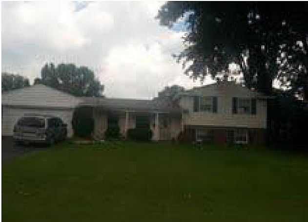 1st image of 23754 Clarkson St