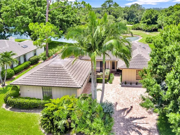 130 Prestwick Cir #130, Vero Beach, FL 32967