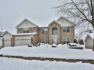 2524 Macpherson Dr, Dardenne Prairie, MO 63368
