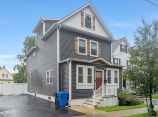 31 Grove St, Rutherford, NJ 07070