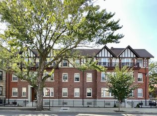 4452 N Sheridan Rd UNIT 4, Chicago, IL 60640