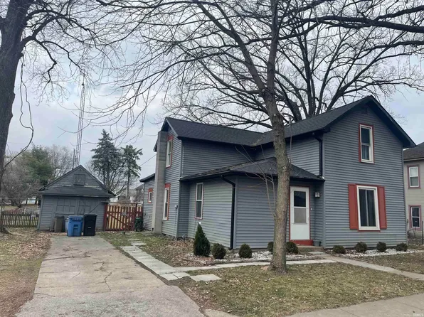 309 E North St, Larwill, IN 46764