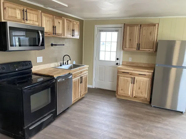 (undisclosed Address), Farwell, TX 79325