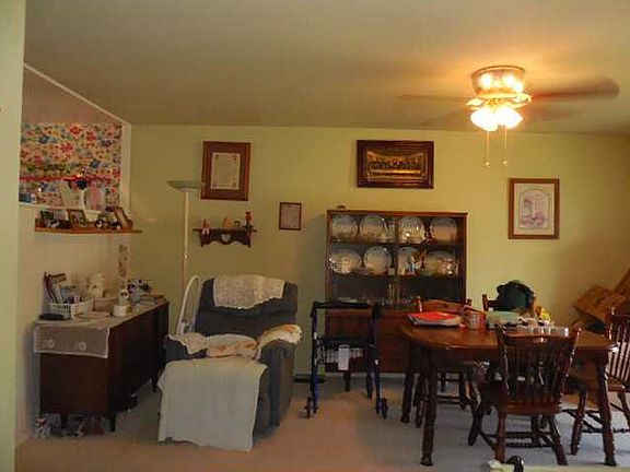 2nd image of 157 Weinland St