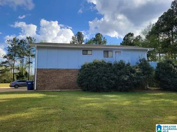 3100 Apple Valley Ln, Oxford, AL 36203