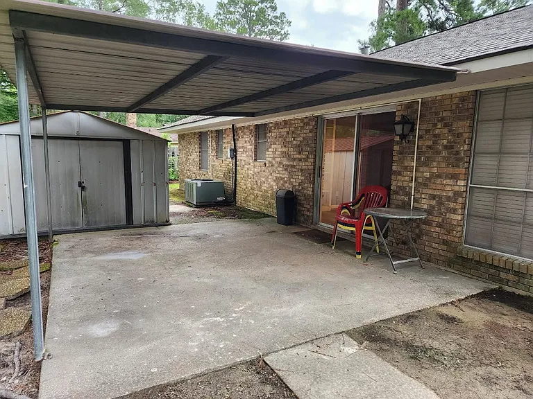 3104 Bienville Ave — Photo 2