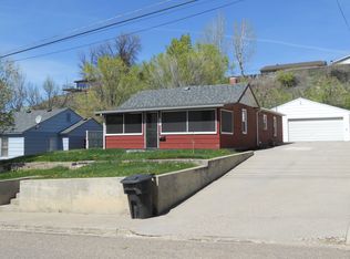 729 9th St, Havre, MT 59501
