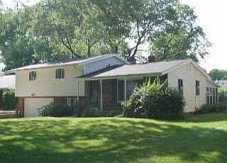 1st image of 3672 Perlawn Dr