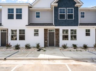 229 Sandy Cove Ln, Sneads Ferry, NC 28460