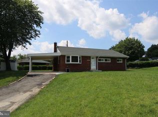 5235 Crestwood Dr, Harrisburg, PA 17109