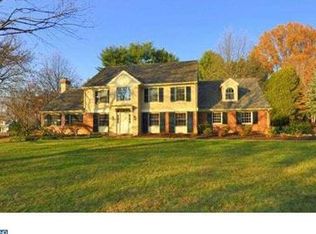 387 Strathmore Dr, Bryn Mawr, PA 19010