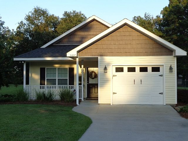 1st image of 5407 Camellia Dr S