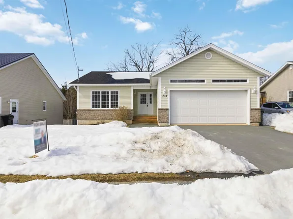 331 Hollingsworth Dr, Bridgewater, NS B4V 0A3