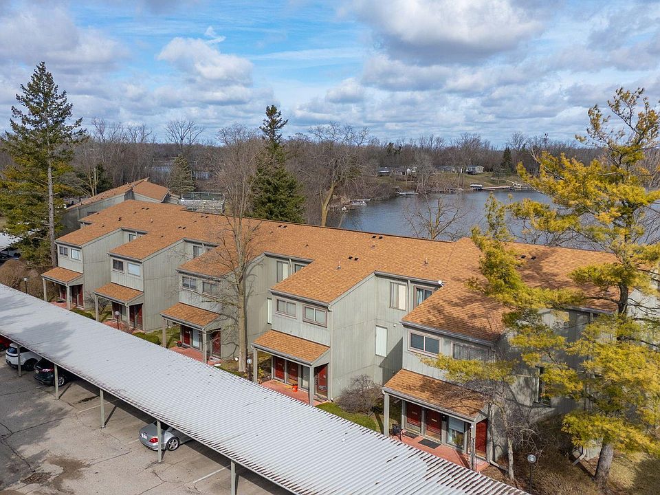 1st image of 9629 Harbour Cove Ct