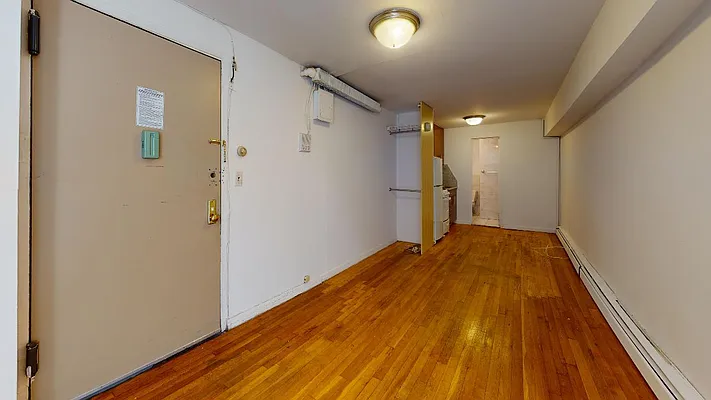 Rented by Bond New York | media 20