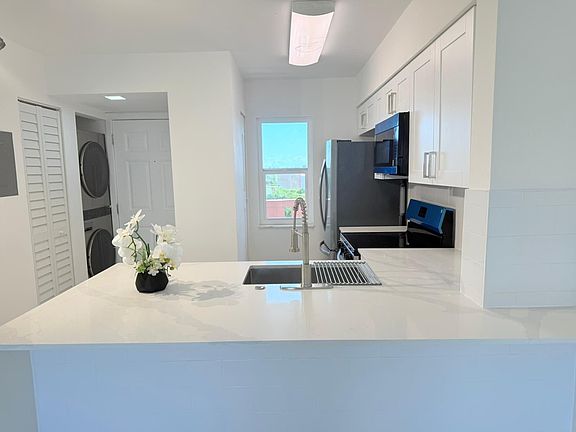 3rd image of 2106 S Cypress Bend Drive #508