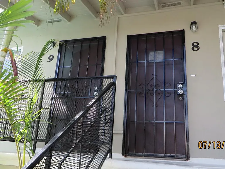 912 S Park Cir #11 — Photo 7