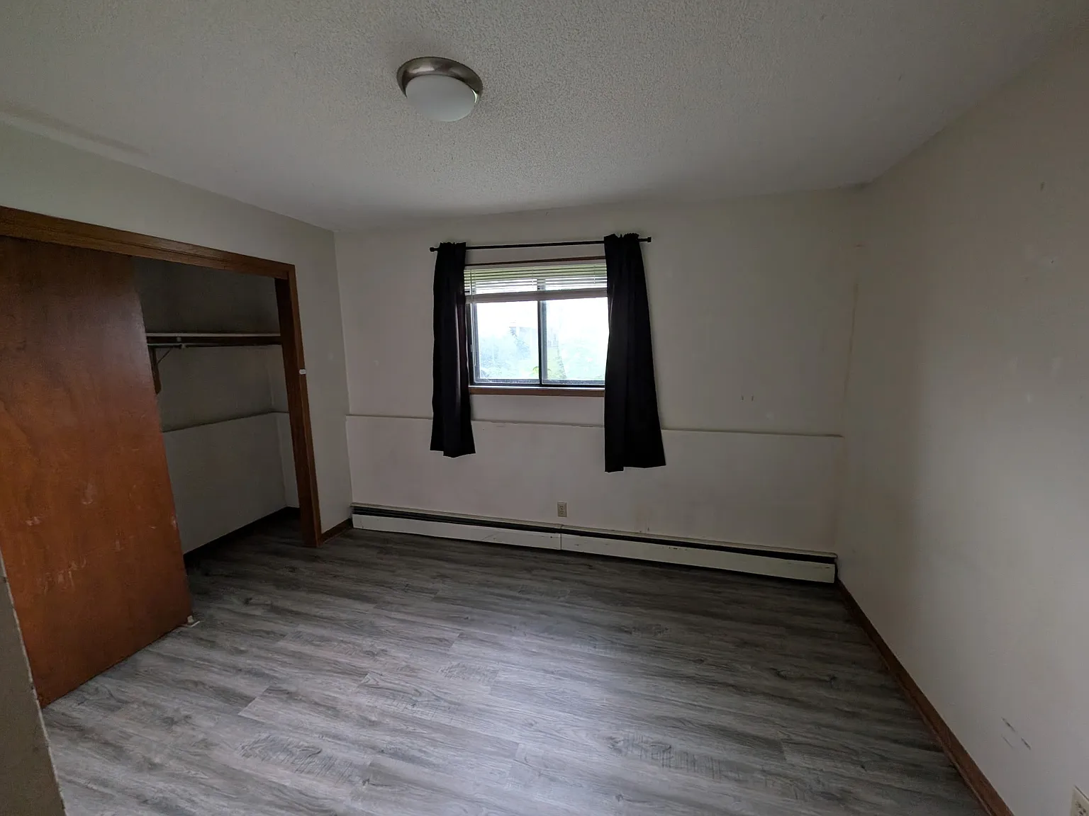 1 bed, $700 — Photo 1