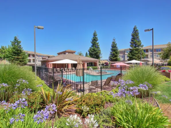600 Moon Cir Unit 633, Folsom, CA 95630