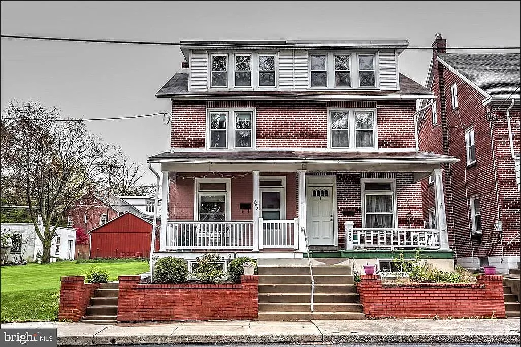 465 N State St photo 1