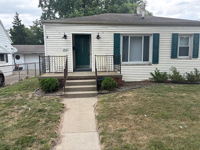 5816 Rambo Ln — Photo 1