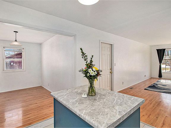 5th image of 5020 Blackford Ct