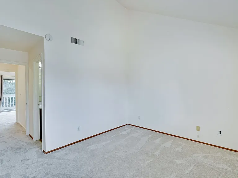 1006 Summerplace Dr — Photo 11