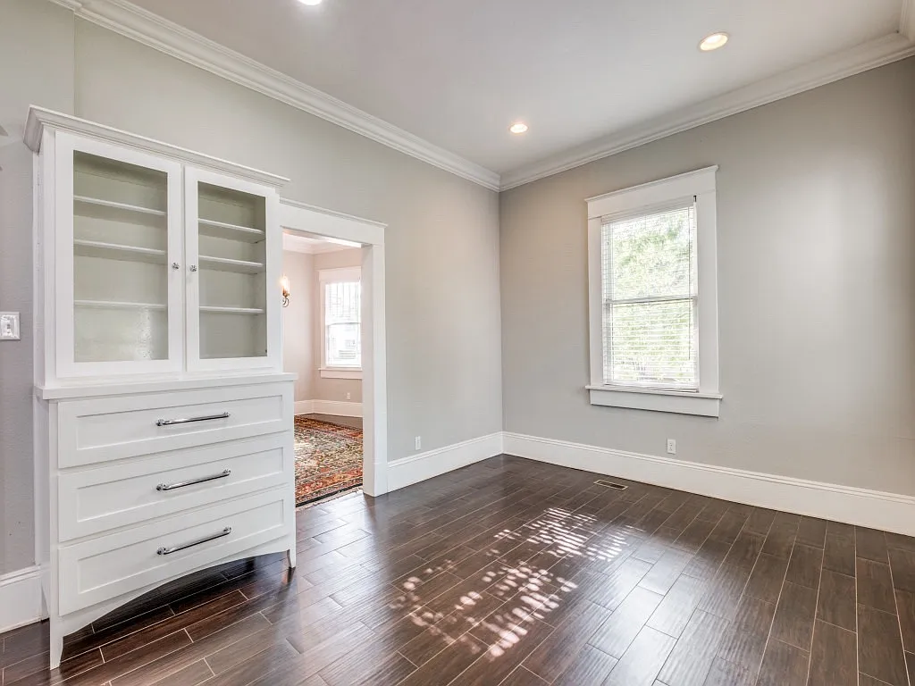 5803 Richmond Ave — Photo 4