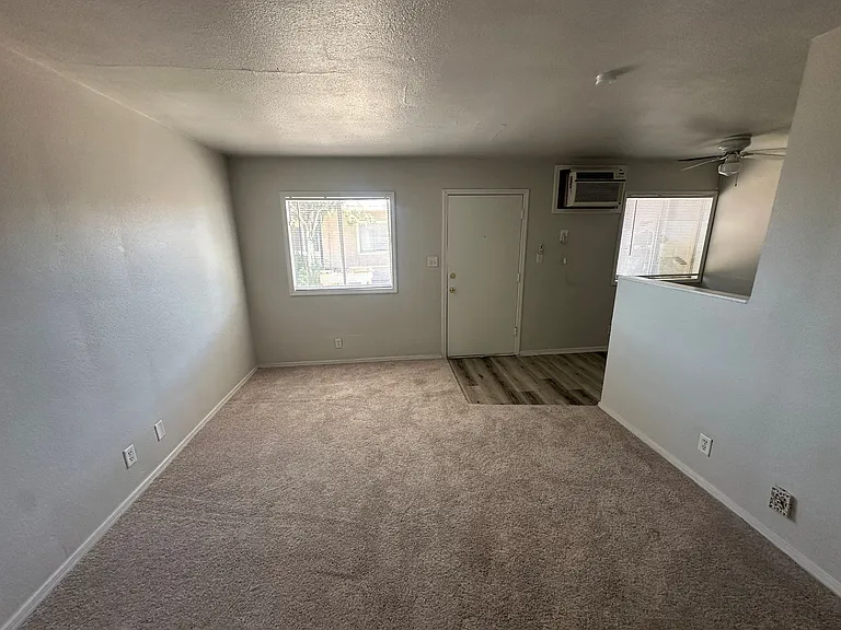 2839 Judson Ave — Photo 5