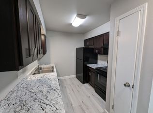 591 E Boswell St APT 22, Batesville, AR 72501