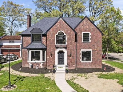 19566 Canterbury Rd, Detroit, MI, 48221